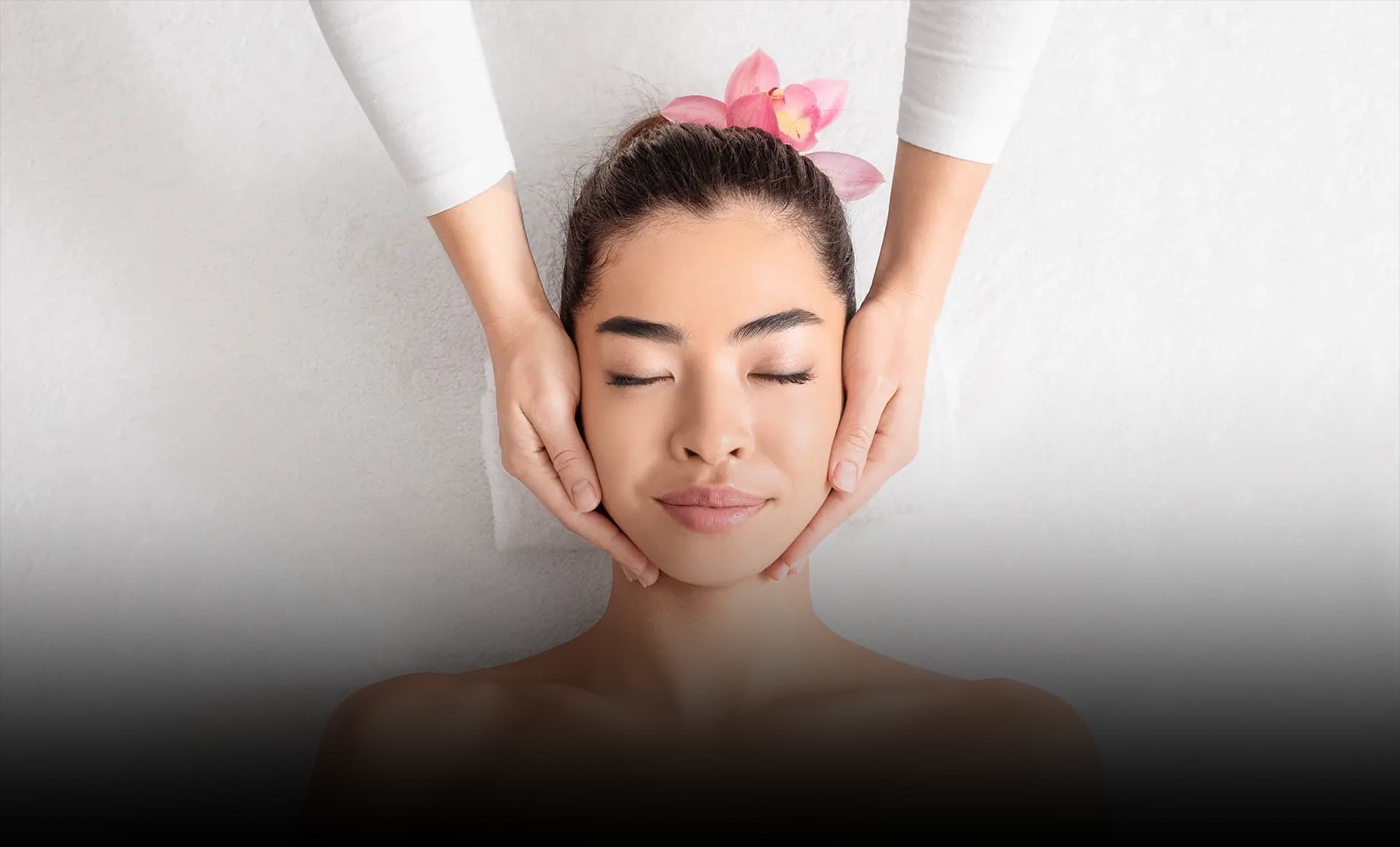 Sara Beauty treatment